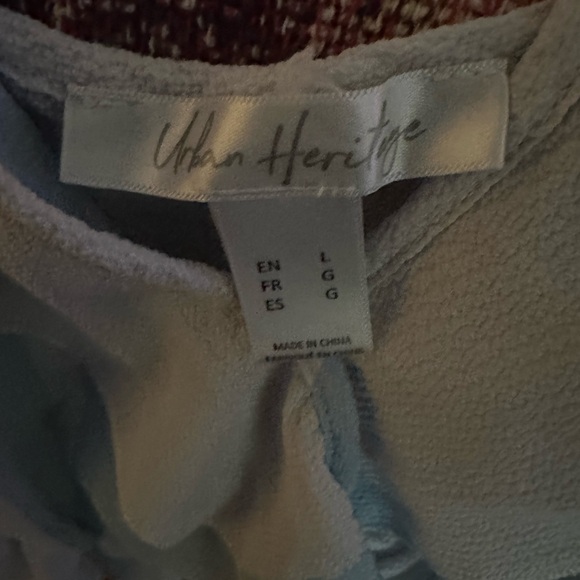 large romper - Picture 3 of 3